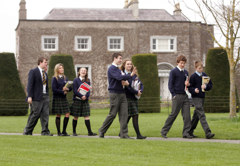 Colegios Residenciales internados Irlanda alumnos